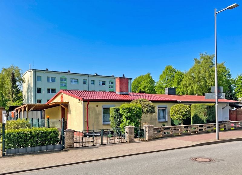 Strandnahe Doppelhaushälfte im Bungalowstil im Herzen Zinnowitz